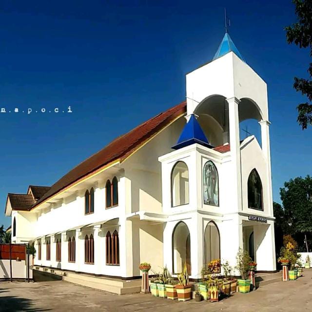 Ibadah Minggu Jemaat GMIT ICHTUS PUILDON Berlangsung Penuh Sukacita